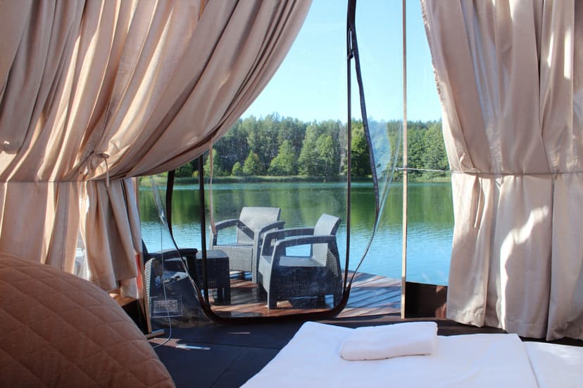 Poilsis „Oasis Dome“ dviem visomis savaitės dienomis