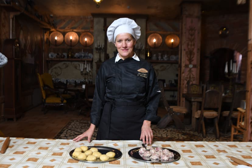 Kibinų gaminimas ir degustacija (10 asmenų)