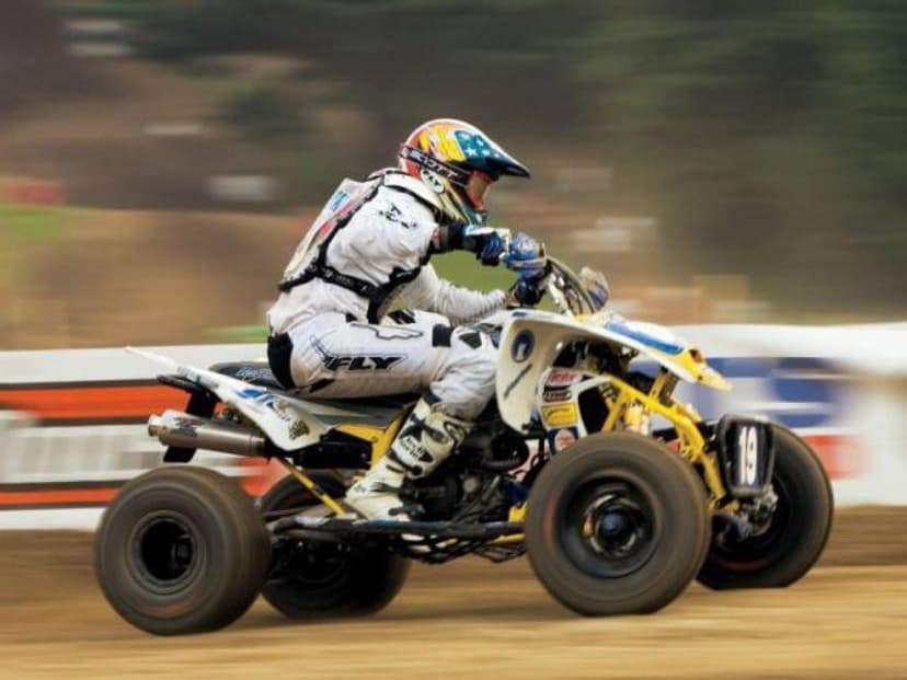 Pasivažinėjimas keturračiais motociklais dviems