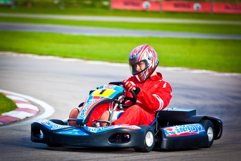 Pasivažinėjimas kartingais Jurbarko kartodrome