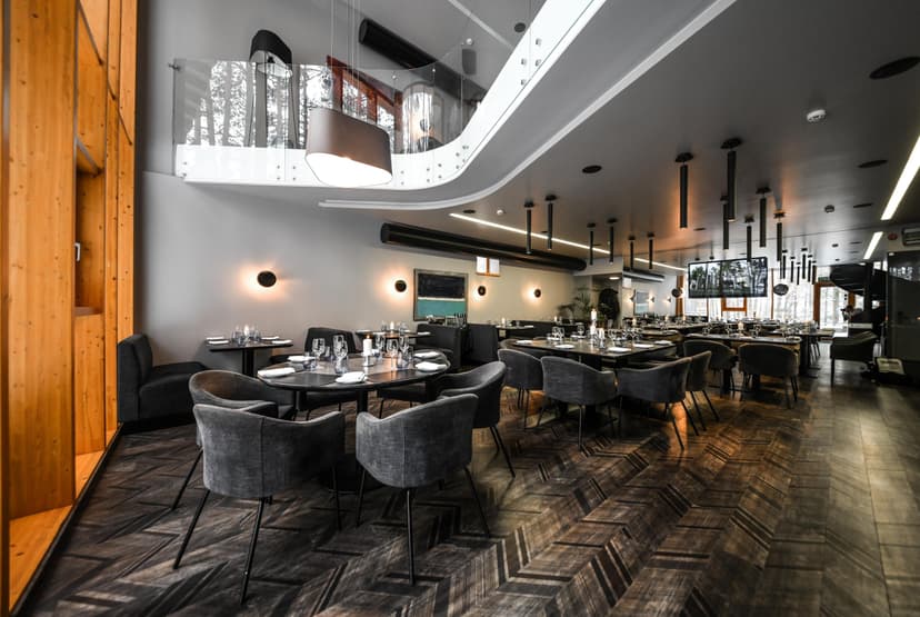 Vakarienė „TonyResort“ restorane