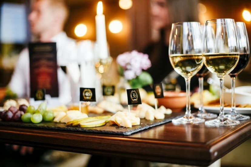 Sūrio DŽIUGAS® degustacija su vynu