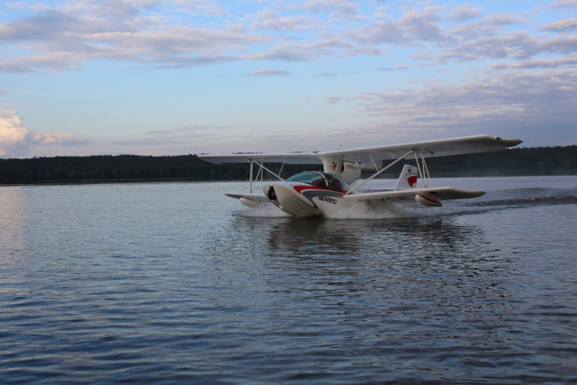 Įspūdingas apžvalginis-mokomasis skrydis lėktuvu amfibija