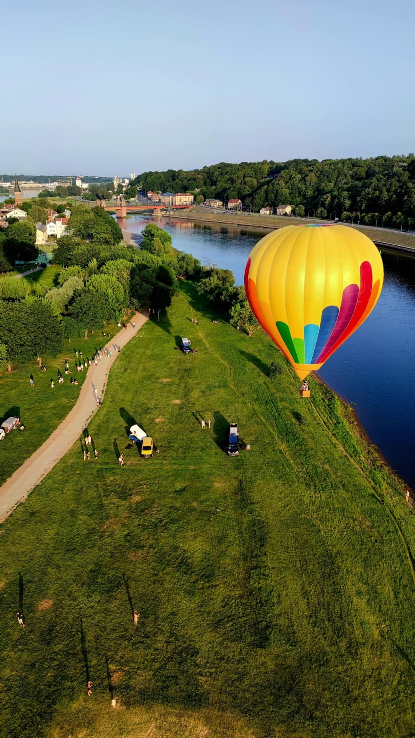 Skrydis oro balionu Kaune vienam su „Balionautojas“ komanda