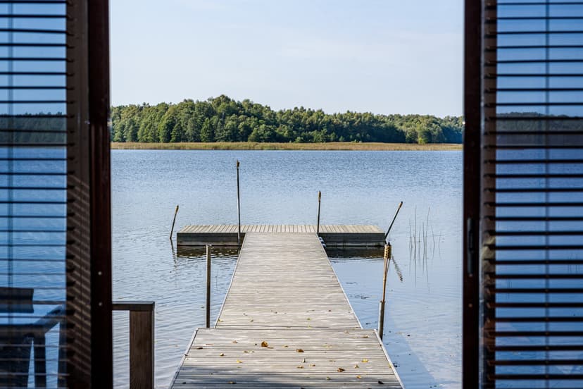 Poilsis DVIEM paplūdimio namuke ant ežero kranto + pirtis visomis savaitės dienomis