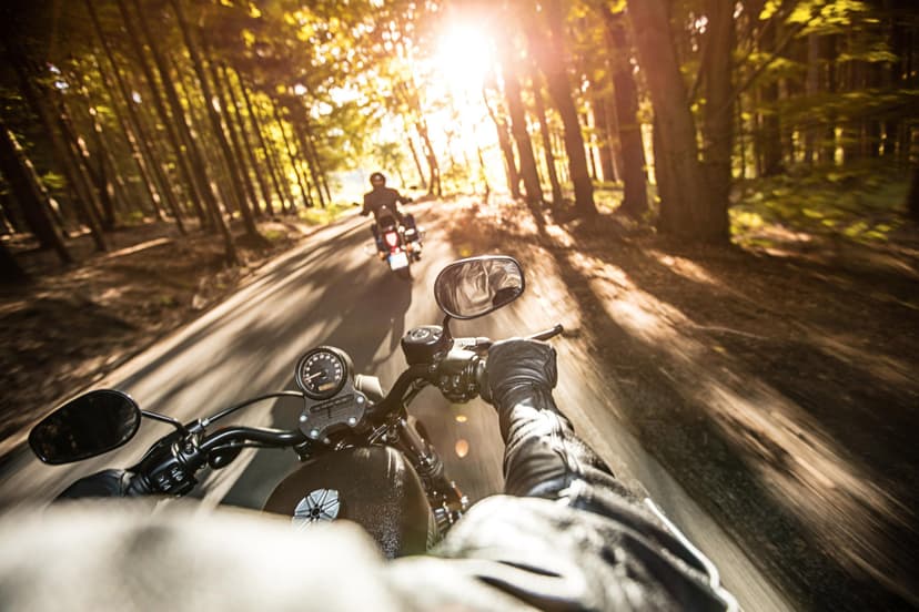 Pasivažinėjimas motociklu (1 paros nuoma)