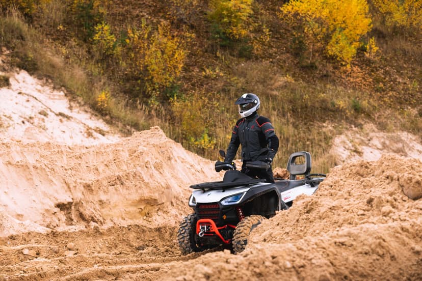 VIP pasivažinėjimas keturračiu 3-4 asm. ŠEIMAI