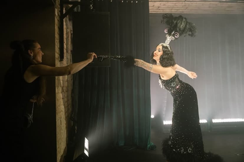 2 stovimos vietos kabareto klube Nijinsky III