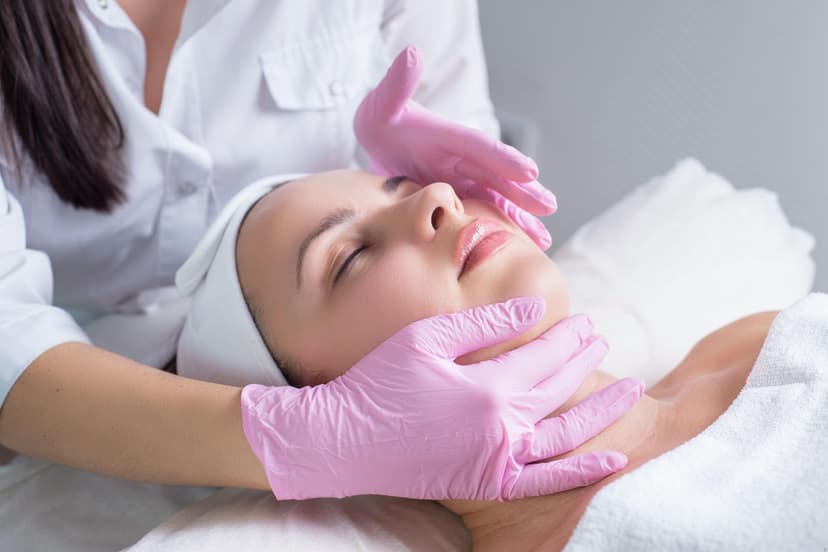 Mechaninis veido valymas