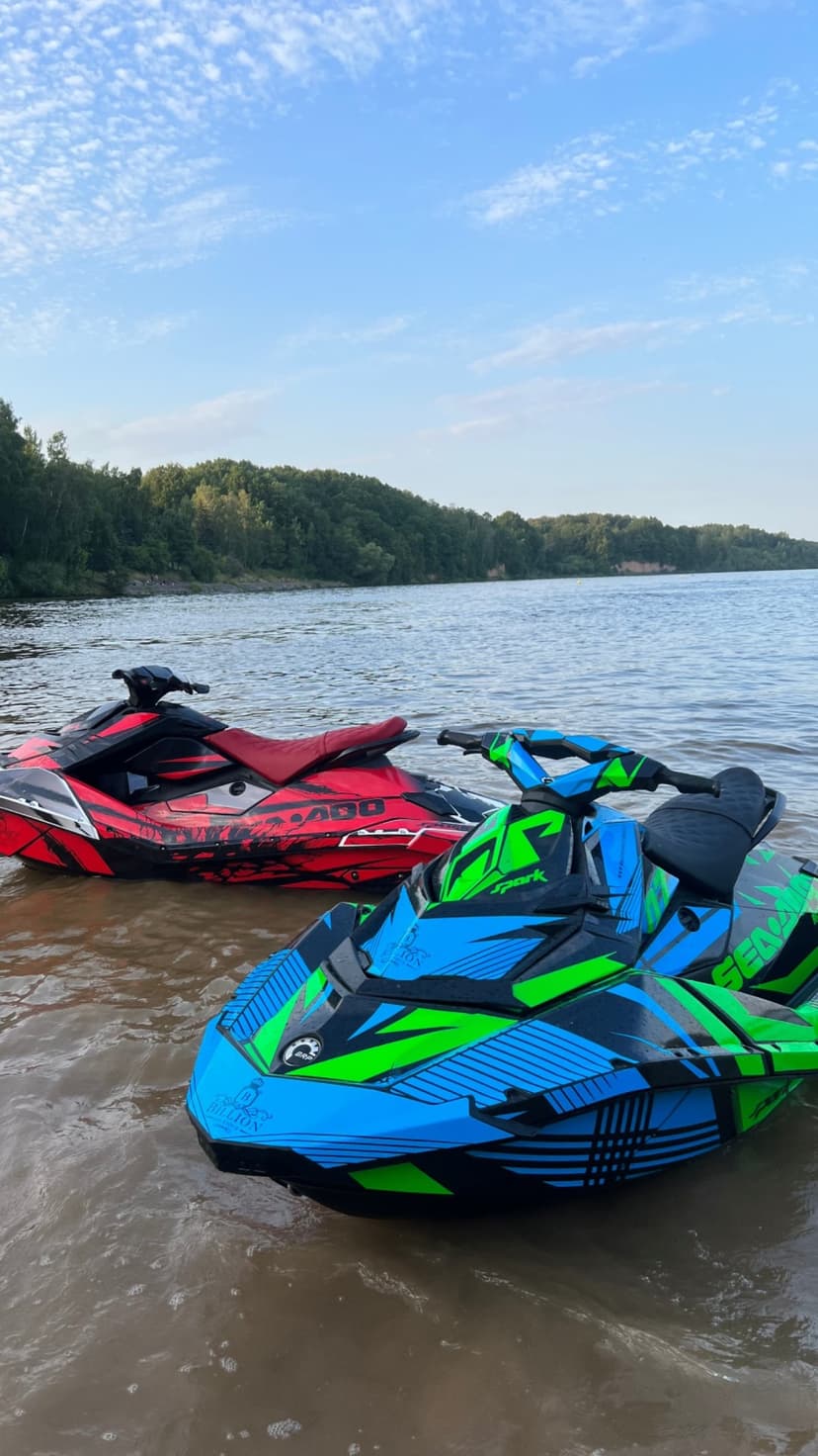 Pasiplaukiojimas išskirtinio dizaino čipuotu vandens motociklu (20 min.)