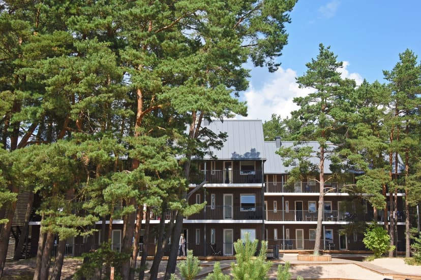 2 naktų vasaros poilsis FORUS apartamentuose 1-4 asm. Šventojoje