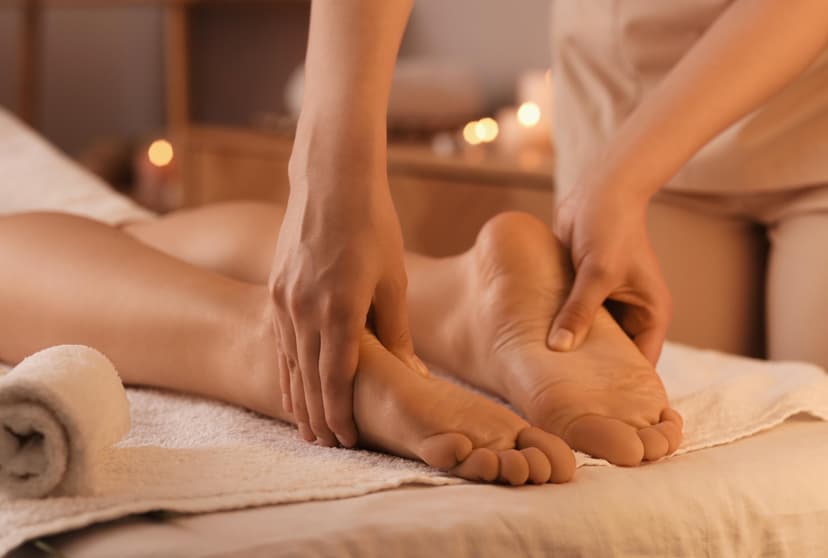 Kojų ir pėdų masažas AJ masažo studijoje